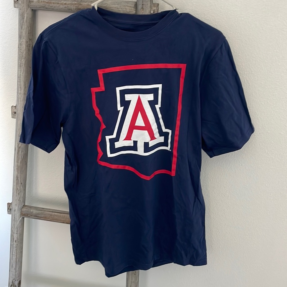 University of Arizona T Shirt Size Small